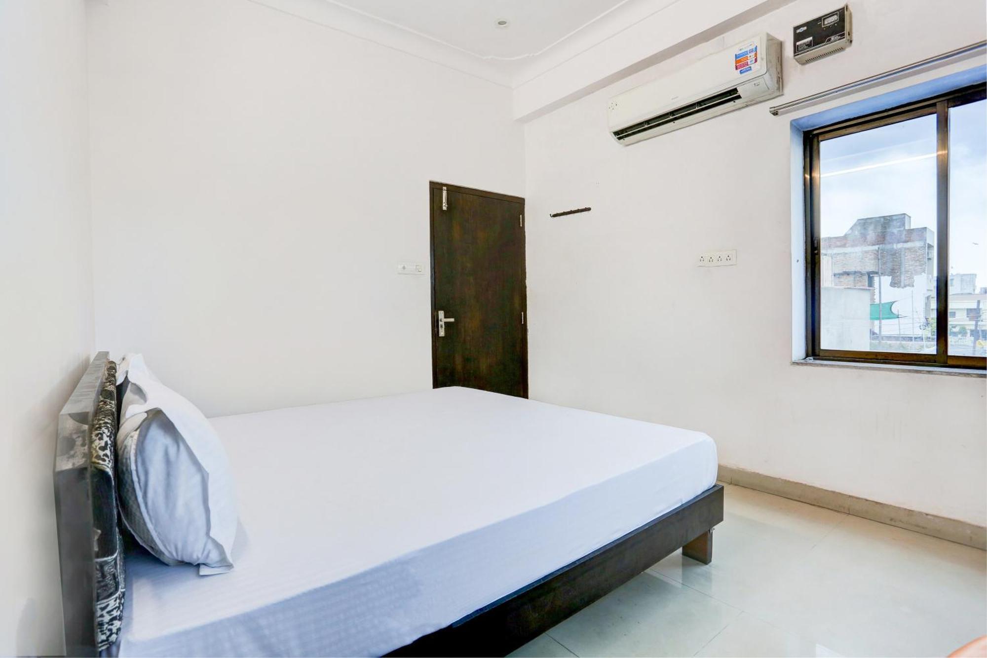 Super Hotel O Goverdhan Villa ウダイプル エクステリア 写真